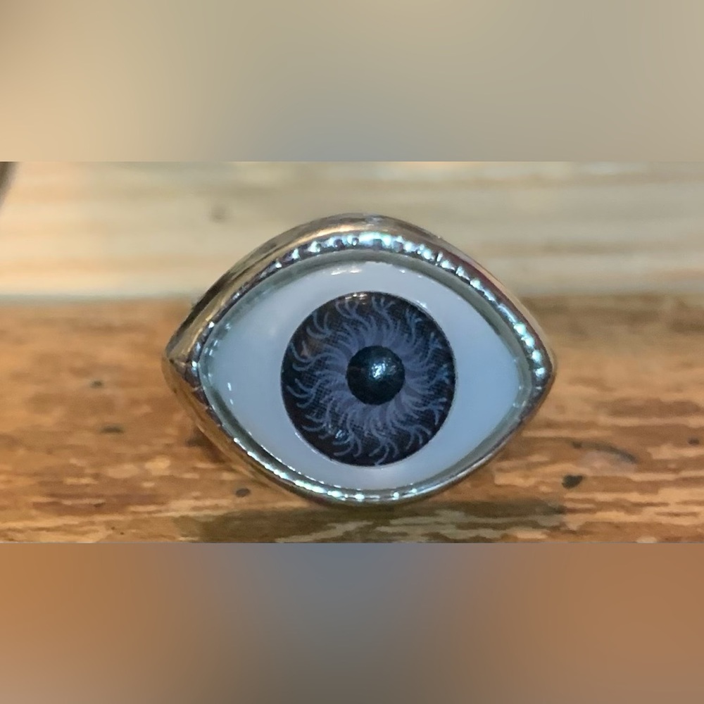 Eye ball ring set - Picture 2 of 2